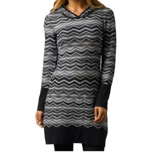 Prana Black and Gray Zigzag Dress